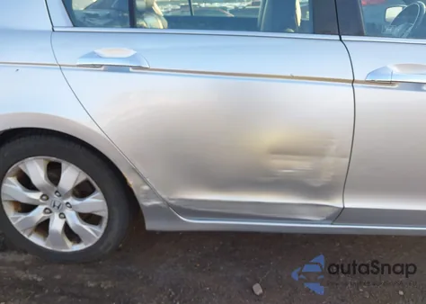 2009 Honda Accord 3.5 Ex-L z USA, uszkodzony, nr VIN 1HGCP36809A025996